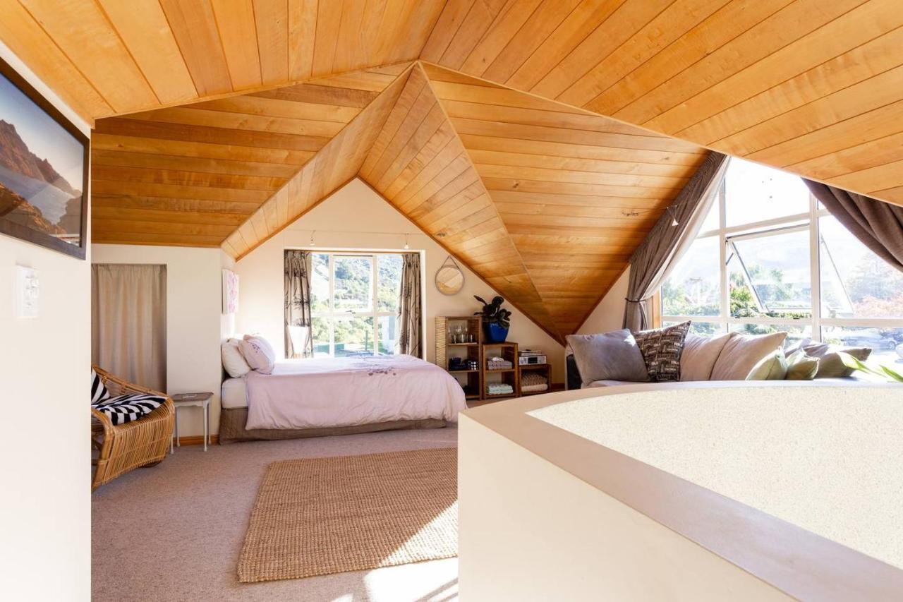 Отель Riverside Retreat Квинстаун Экстерьер фото